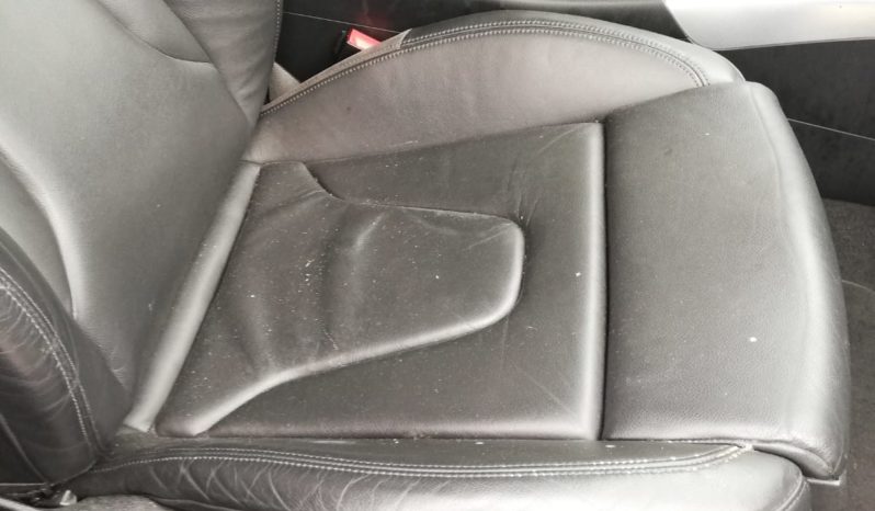 AUDI A4 B8 2.0 TDI AVANT pieno