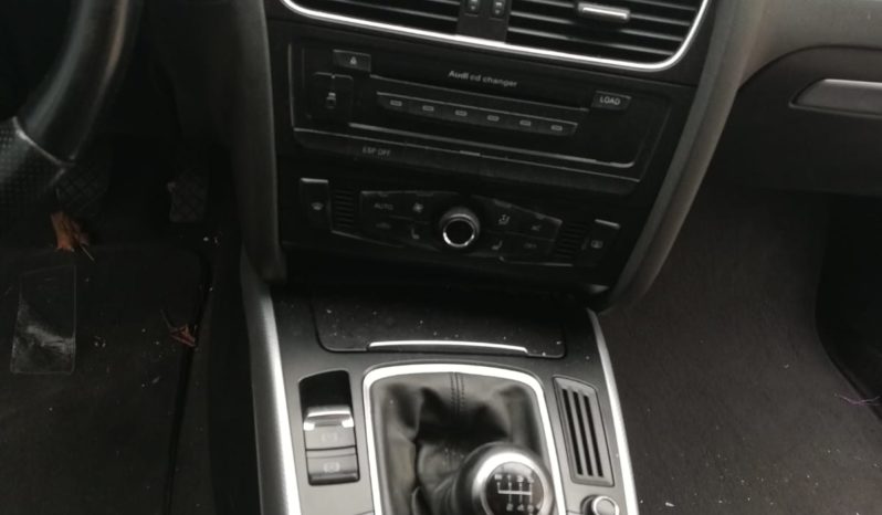 AUDI A4 B8 2.0 TDI AVANT pieno