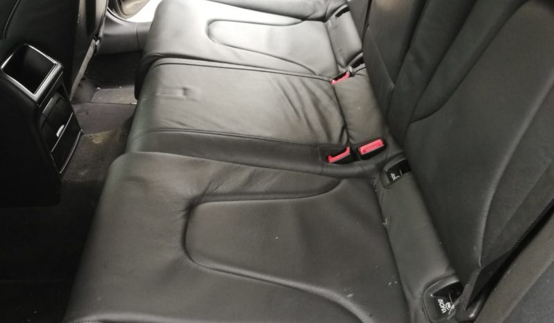 AUDI A4 B8 2.0 TDI AVANT pieno