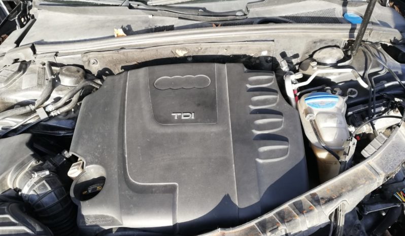 AUDI A4 B8 2.0 TDI AVANT pieno