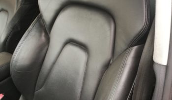 AUDI A4 B8 2.0 TDI AVANT pieno