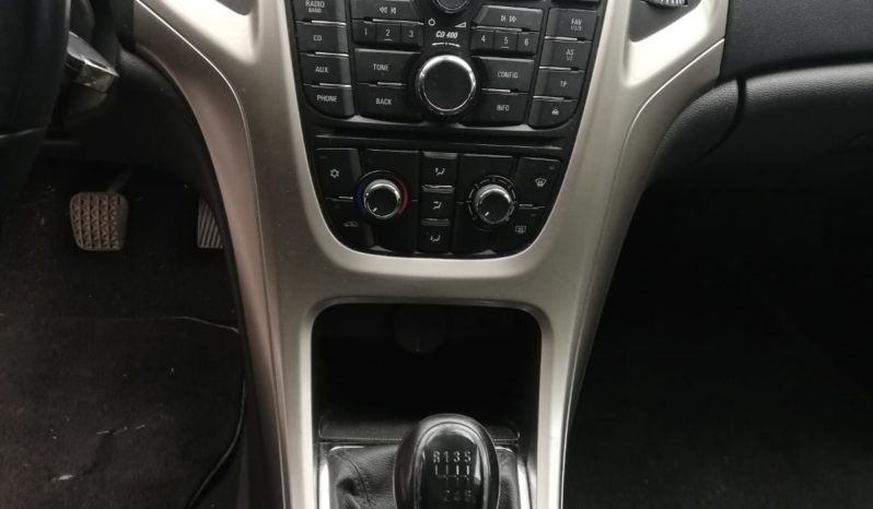 OPEL ASTRA J SW pieno