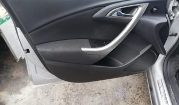 OPEL ASTRA J SW pieno
