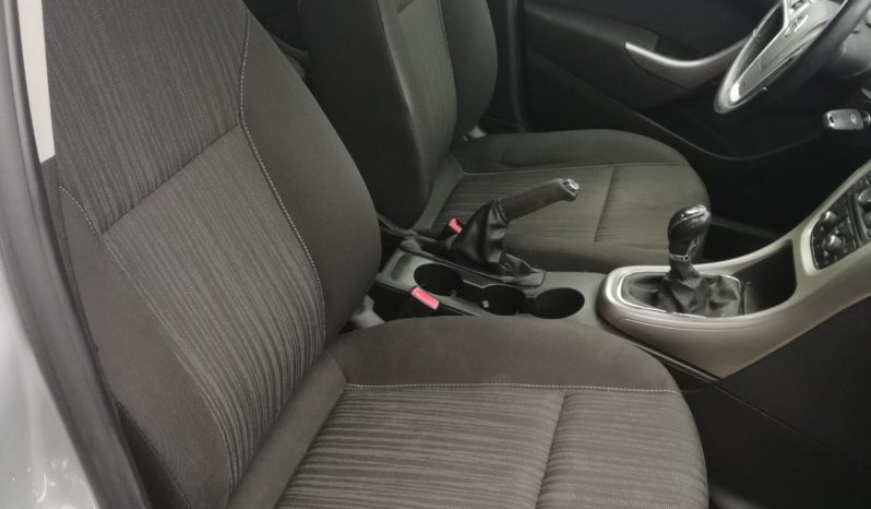 OPEL ASTRA J SW pieno