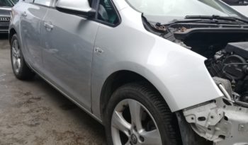 OPEL ASTRA J SW pieno