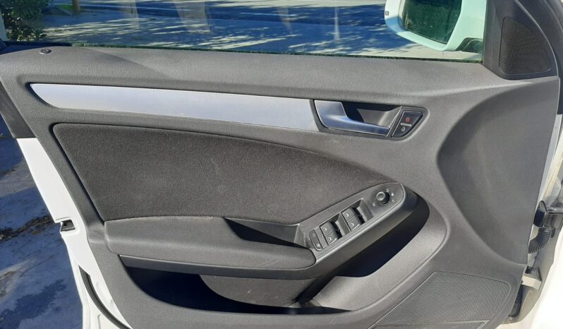 AUDI A4 B8 AVANT pieno