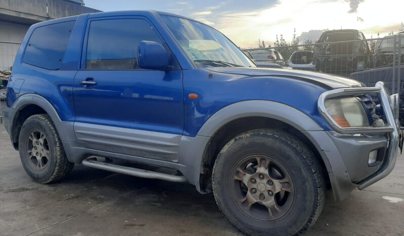 MITSUBISHI PAJERO pieno