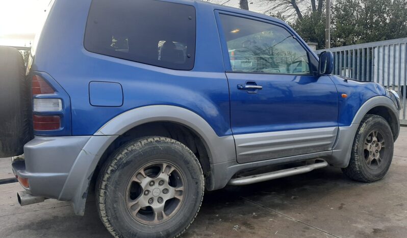 MITSUBISHI PAJERO pieno