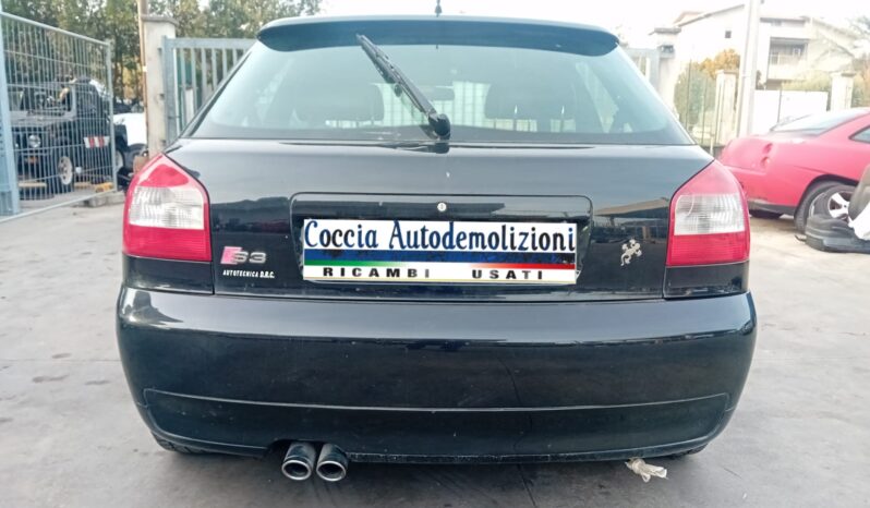 AUDI S3 8L pieno
